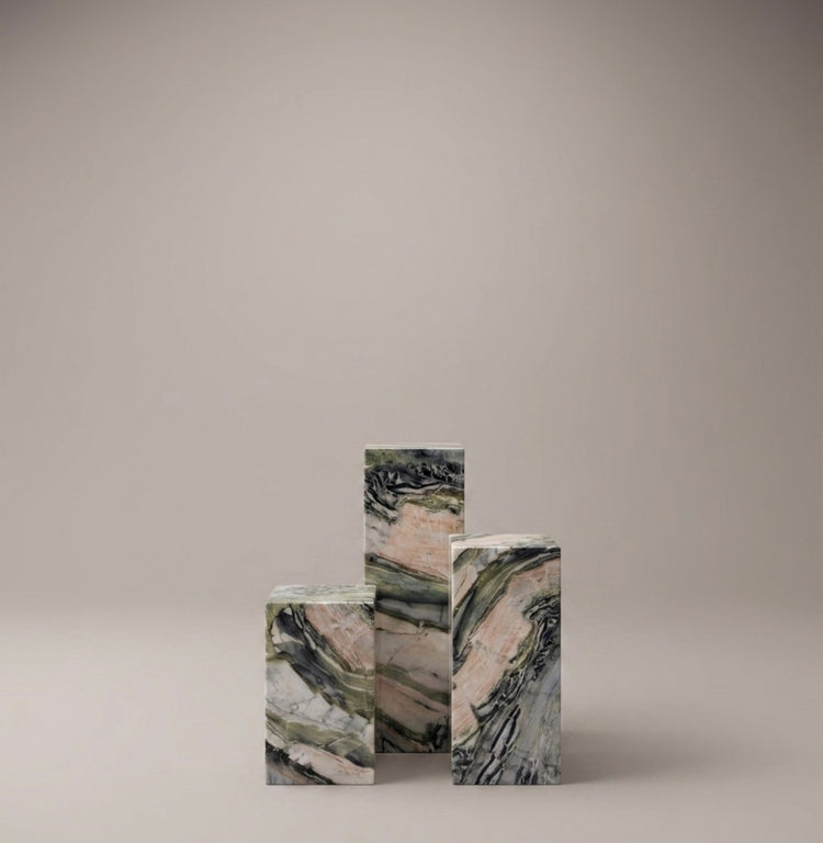 Aura Plinth — Dedalus