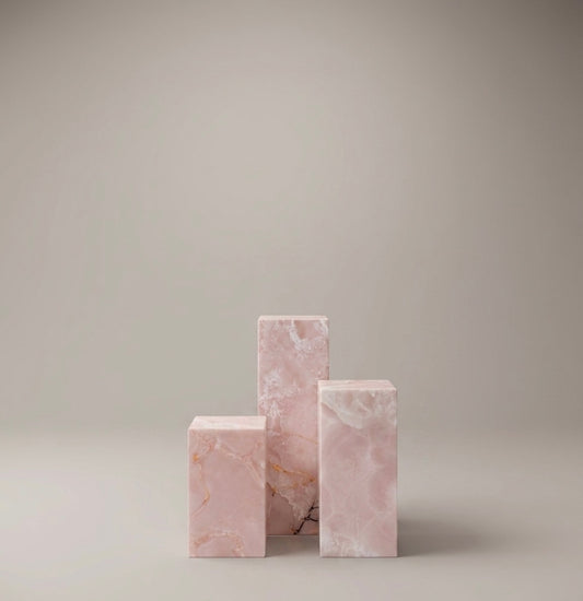 Aura Plinth — Onice Rosa